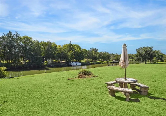5th image of 216 Rue Orleans St, Baytown, TX 77520 | MLS# 5432167