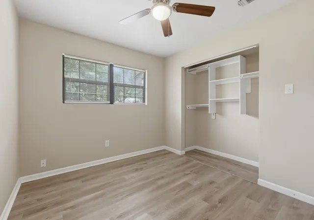 Photo 4 of Sale Pending at 10011 Aves St, Houston, TX 77034 | MLS# 82471143 | Listing updated on 2026-09-15