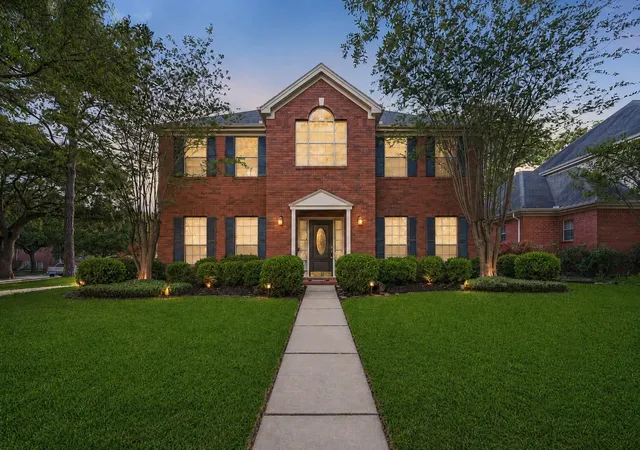 Photo 1 of Single family home for sale at 1422 N Yegua River Cir, Sugar Land, TX 77478 | MLS# 39439126 | Listing updated on 2026-09-04