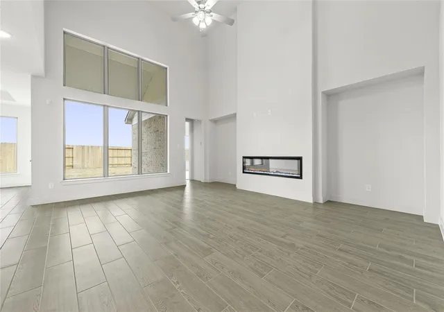 Photo 3 of Sale Pending at 18822 Ivory Laurel Ct, Hockley, TX 77447 | MLS# 35998717 | Listing updated on 2026-08-25
