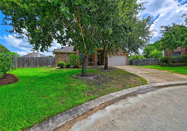 Photo 2 of Single family home for sale at 12606 Twin Flower Dr, Tomball, TX 77377 | MLS# 35236606 | Listing updated on 2026-09-01