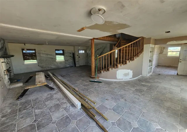 Photo 3 of Single family home for sale at 1118 County Rd 47, Angleton, TX 77515 | MLS# 88111428 | Listing updated on 2026-09-04