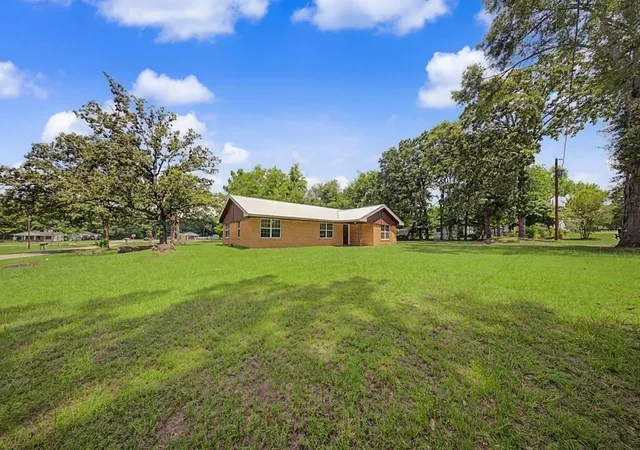 Homes for sale in Broaddus, TX | 508 Miller Street, Broaddus, TX 75929 | MLS# 40530799
