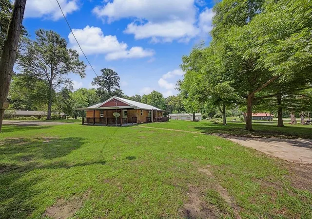 Homes for sale in Broaddus, TX | 508 Miller Street, Broaddus, TX 75929 | MLS# 40530799