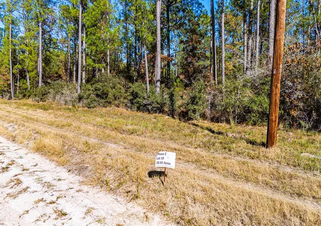5th image of 0210 Sportsman Retreat Rd Rd, Onalaska, TX 77360 | MLS# 90351753