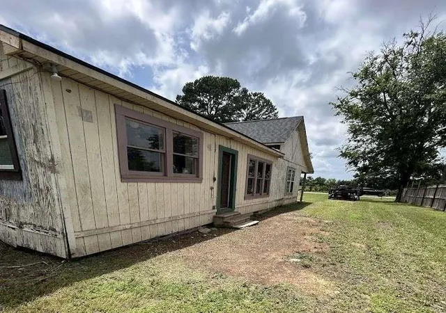Homes for sale in Jacksonville, TX | 235 County Road 1407, Jacksonville, TX 75766 | MLS# 93553679
