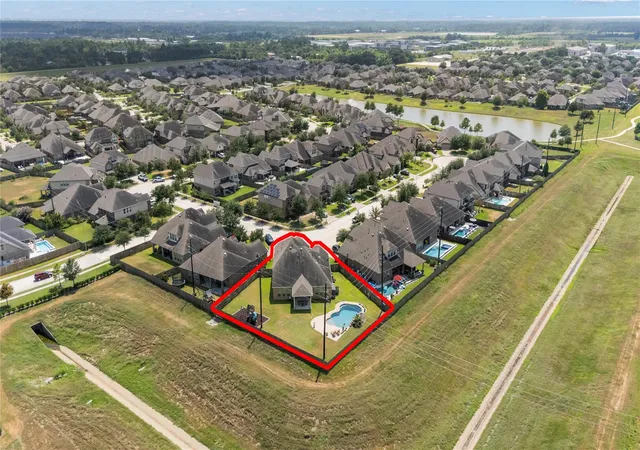 Photo 4 of Sale Pending at 18226 Wren Song Dr, Cypress, TX 77429 | MLS# 85632769 | Listing updated on 2026-09-16
