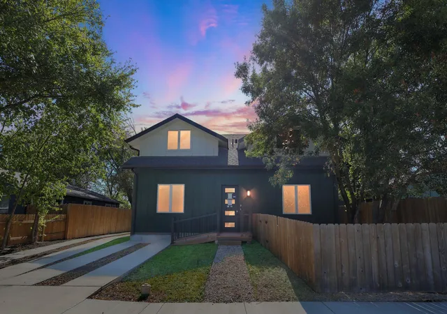 1st image of 6107 Palm Cir, Austin, TX 78741 | MLS# 21371702