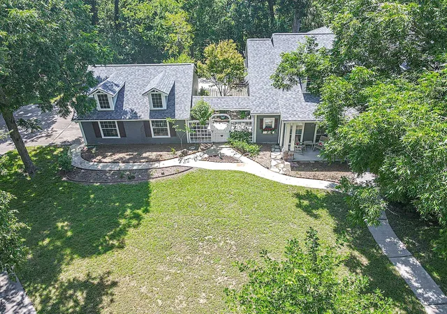 2nd image of 31502 Fulshear Creek Trl, Fulshear, TX 77441 | MLS# 10071925