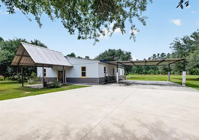 Photo 2 of Single family home for sale at 26390 Pecan Grv, Cleveland, TX 77328 | MLS# 66187593 | Listing updated on 2026-07-30