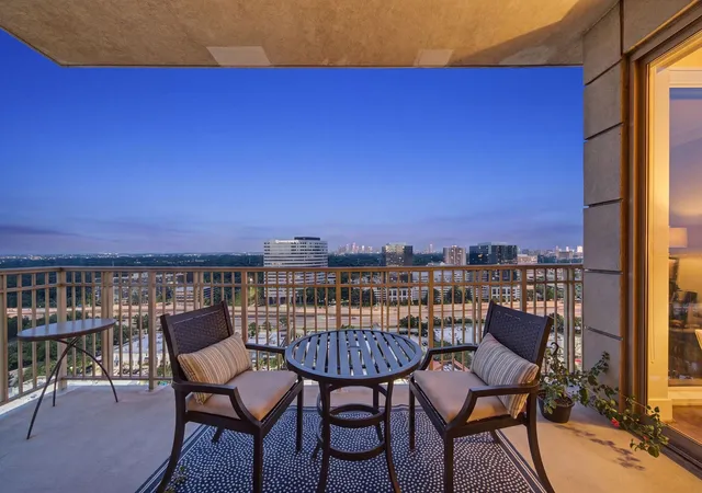 2nd image of 1100 Uptown Park Blvd #192, Houston, TX 77056 | MLS# 41235732