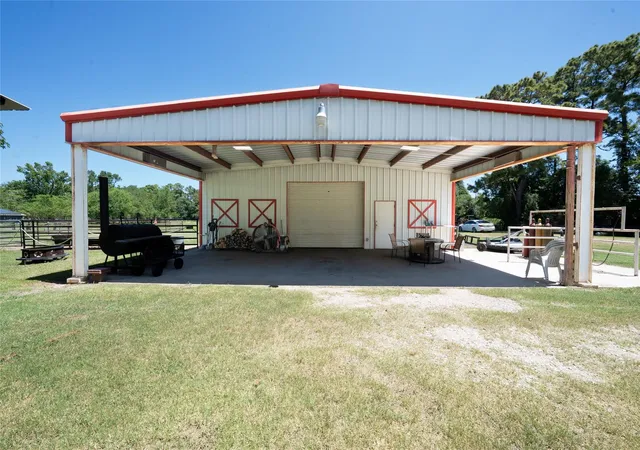 Photo 3 of Single family home for sale at 19314 Dallas Rd, Crosby, TX 77532 | MLS# 52666232 | Listing updated on 2026-08-27