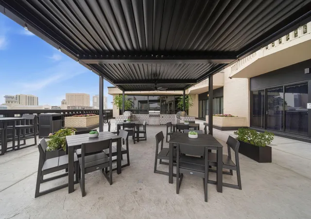 4th image of 2016 Main St #810, Houston, TX 77002 | MLS# 5160957