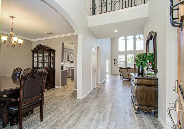 5th image of 105 Hawke Bay Ln, Friendswood, TX 77546 | MLS# 44722128