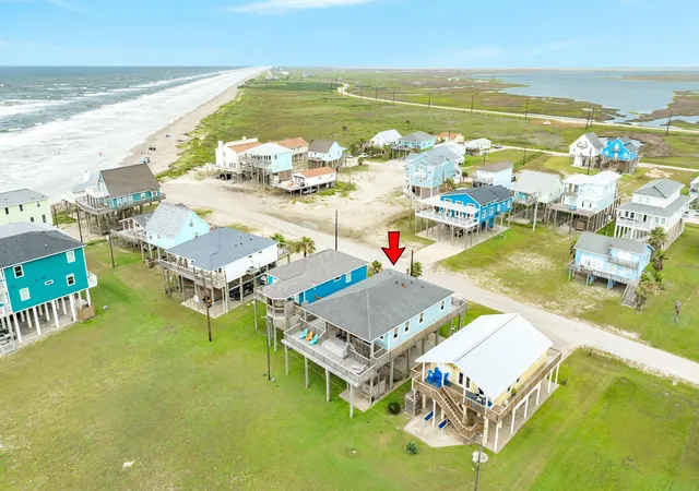 4th image of 12888 Buccaneer Rd, Freeport, TX 77541 | MLS# 74352813