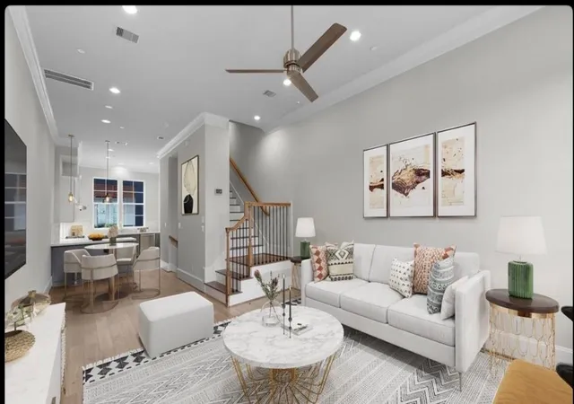 1st image of 813 Bringhurst St, Houston, TX 77020 | MLS# 73646787