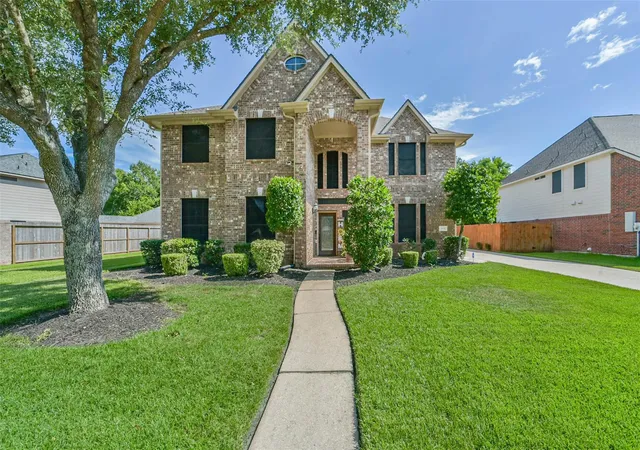 3rd image of 7502 Timberline Dr, Pasadena, TX 77505 | MLS# 18466537
