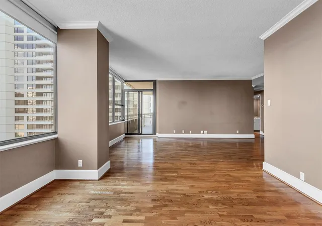 Photo 2 of Condo for sale at 14 Greenway Plz #9O, Houston, TX 77046 | MLS# 75128888 | Listing updated on 2026-07-22