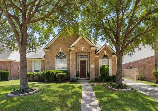 Photo 2 of Sale Pending at 17711 Emerald Garden Ln, Houston, TX 77084 | MLS# 41078948 | Listing updated on 2026-09-08