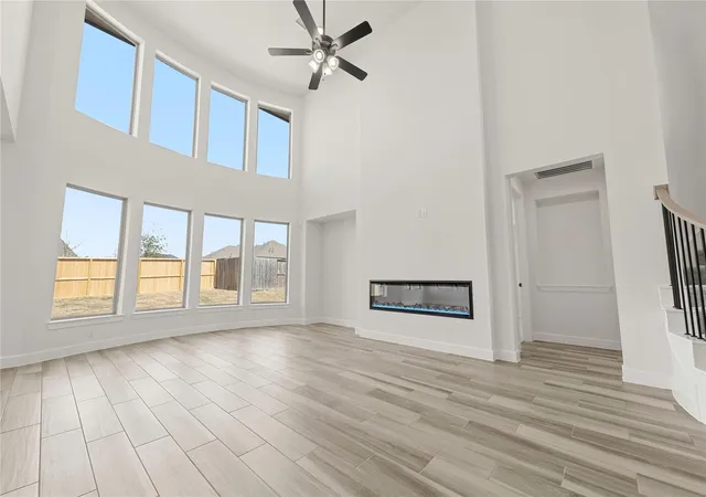 Photo 2 of Single family home for sale at 10607 Dina Yellow Dr, Cypress, TX 77433 | MLS# 5080297 | Listing updated on 2026-09-01