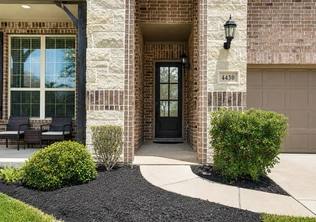 Photo 2 of Single family home for sale at 4430 Summer Mountain Trl, Spring, TX 77388 | MLS# 4926830 | Listing updated on 2026-09-01