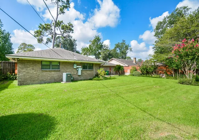 3rd image of 10162 Eddystone Dr, Houston, TX 77043 | MLS# 51269606