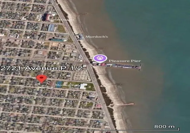 Photo 3 of Single family home for sale at 2721 Avenue P 1/2, Galveston, TX 77550 | MLS# 97433117 | Listing updated on 2026-08-31