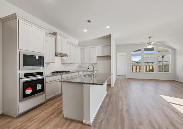 4th image of 6221 Eldora Dr, College Station, TX 77845 | MLS# 38542677