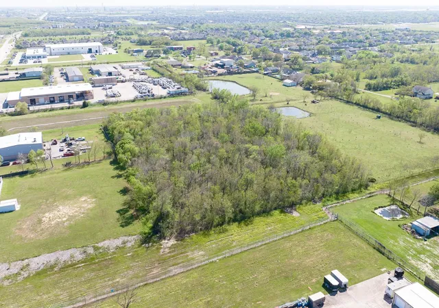 4th image of 0 E H St, La Porte, TX 77571 | MLS# 29941431