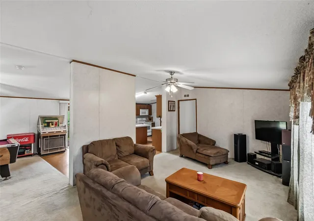 4th image of 102 Windwood Cir, Somerville, TX 77879 | MLS# 51151909