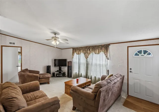 5th image of 102 Windwood Cir, Somerville, TX 77879 | MLS# 51151909