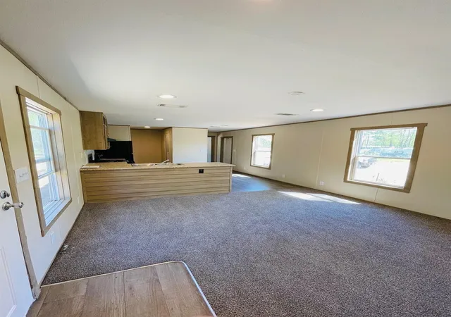 5th image of 30 Hellon Ln, Shepherd, TX 77371 | MLS# 75383178
