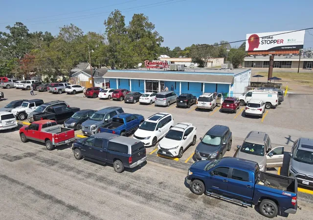 Photo 3 of Land for sale at 1403 N Navarro St, Victoria, TX 77901 | MLS# 98892016 | Listing updated on 2026-06-16