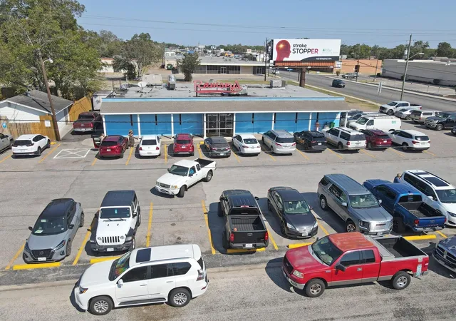 Photo 3 of Land for sale at 1403 N Navarro St, Victoria, TX 77901 | MLS# 98892016 | Listing updated on 2026-06-16