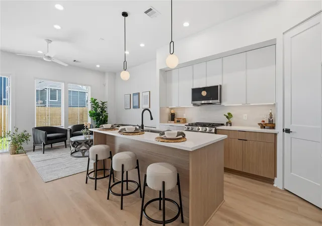 1st image of 4610 Gunter St, Houston, TX 77020 | MLS# 93788622