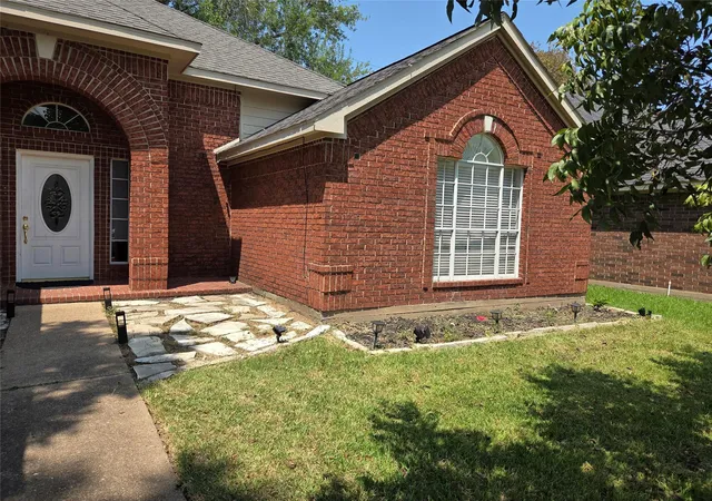 Photo 2 of Single family home for sale at 3627 Timothy Ln, Richmond, TX 77406 | MLS# 75642718 | Listing updated on 2026-09-14