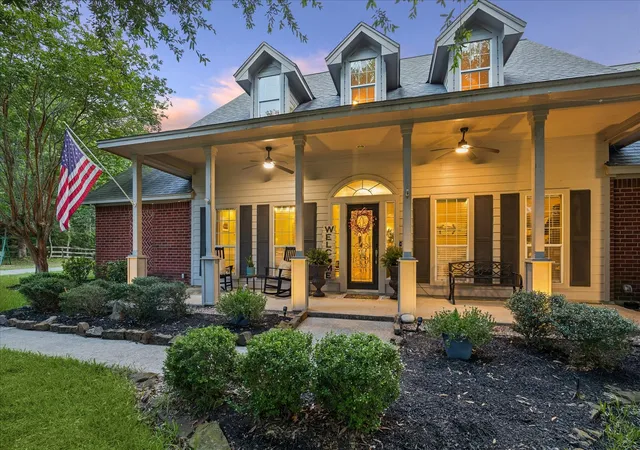 Photo 4 of Single family home for sale at 11460 Regal Hl Ct, Montgomery, TX 77316 | MLS# 32427973 | Listing updated on 2026-09-08