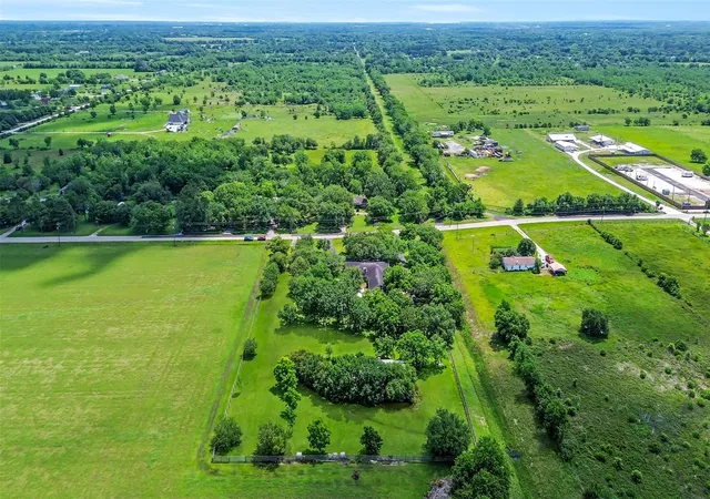 43rd image of 13320 County Road 184, Alvin, TX 77511 | MLS# 45193450