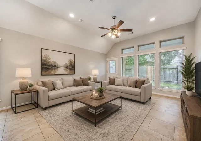 Photo 4 of Single family home for sale at 27407 Gatlin Ln, Spring, TX 77386 | MLS# 86024313 | Listing updated on 2026-08-11