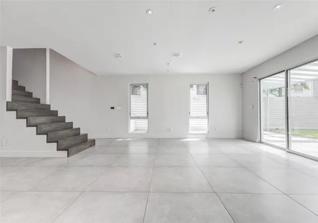 Photo 3 of Single family home for sale at 1222 Marconi St, Houston, TX 77019 | MLS# 43414054 | Listing updated on 2026-07-05