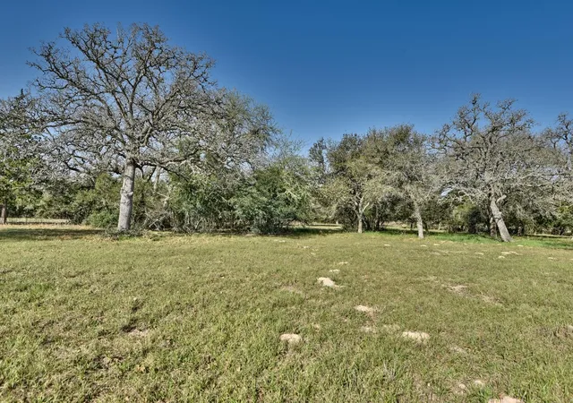 Homes for sale in Hallettsville, TX | 225 Private Road 4007, Hallettsville, TX 77964 | MLS# 48392333