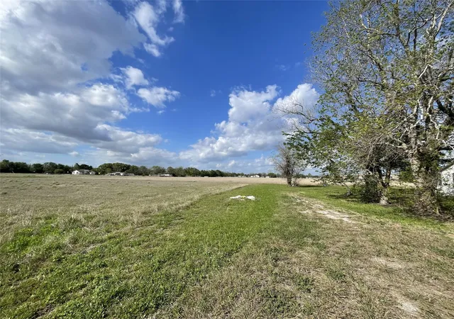 Photo 4 of Sale Pending at 7012 E Bu 59 R Hwy, Hungerford, TX 77448 | MLS# 27824616 | Listing updated on 2026-09-12