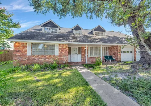 Photo 2 of Single family home for sale at 334 Biscayne Blvd, El Lago, TX 77586 | MLS# 35046879 | Listing updated on 2026-08-27