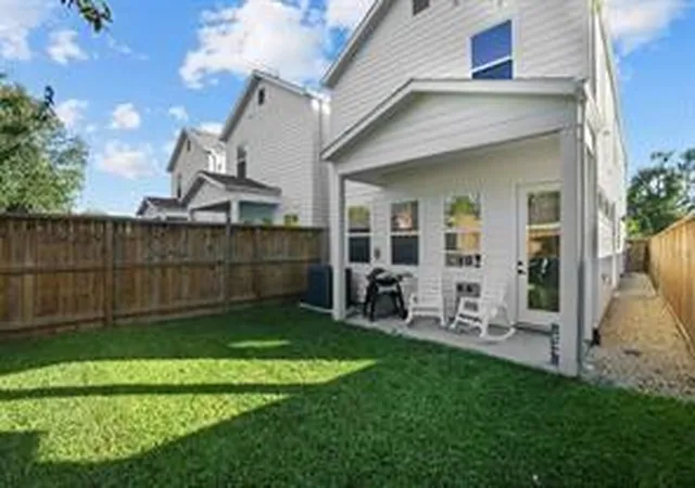 33rd image of 5317 Jefferson St, Houston, TX 77023 | MLS# 93973936