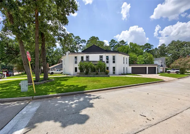 Photo 3 of Single family home for sale at 8002 Lichen Ln, Spring, TX 77379 | MLS# 88655803 | Listing updated on 2026-09-21