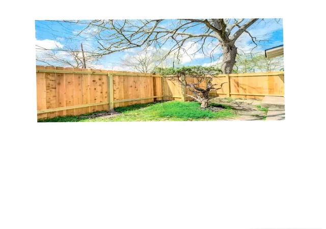 21st image of 414 Jackson Ave, Bacliff, TX 77518 | MLS# 79021586