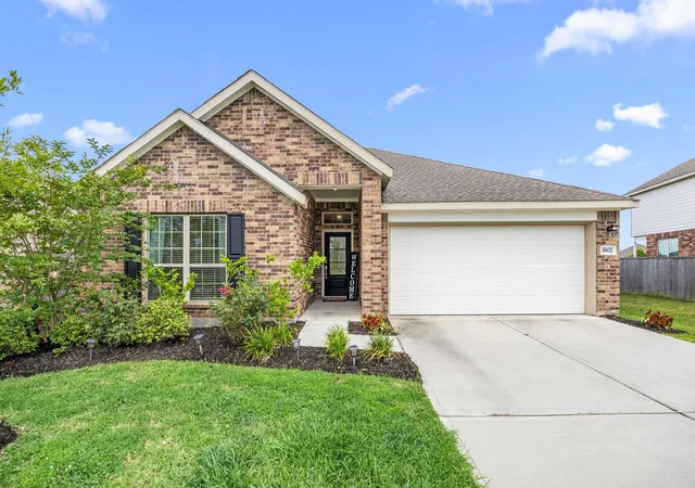 4th image of 9802 Highland Harvest Dr, Baytown, TX 77521 | MLS# 27482466