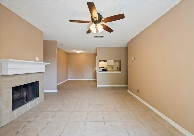 Photo 3 of Condo for sale at 2501 Gulf Fwy #6A, Dickinson, TX 77539 | MLS# 27664534 | Listing updated on 2026-07-31
