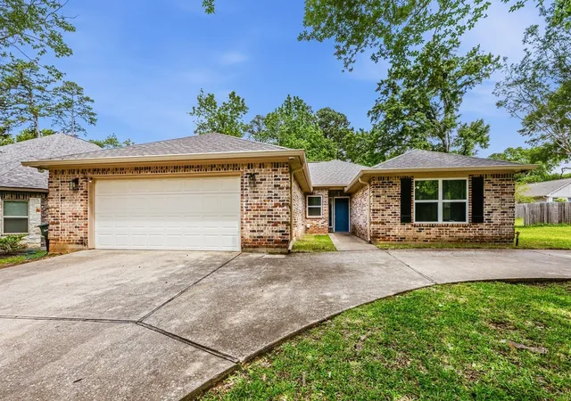 1st image of 310 Augusta Dr, Huntsville, TX 77340 | MLS# 33507184