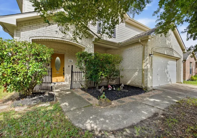 Photo 1 of Sale Pending at 7910 Albatross Rd, Baytown, TX 77523 | MLS# 19805550 | Listing updated on 2026-09-18